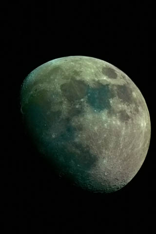moon011106_s.jpg (22581 bytes)